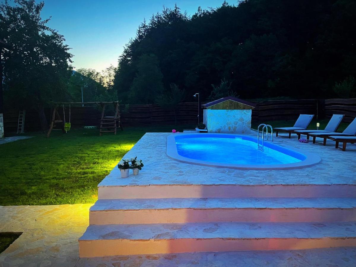 Nina Holiday Home With A Heated Pool Brusane Exterior foto