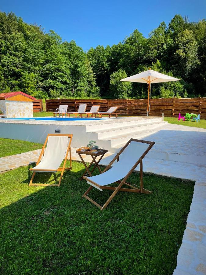 Nina Holiday Home With A Heated Pool Brusane Exterior foto