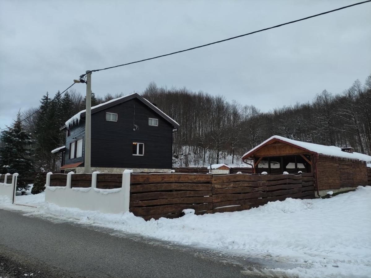 Nina Holiday Home With A Heated Pool Brusane Exterior foto